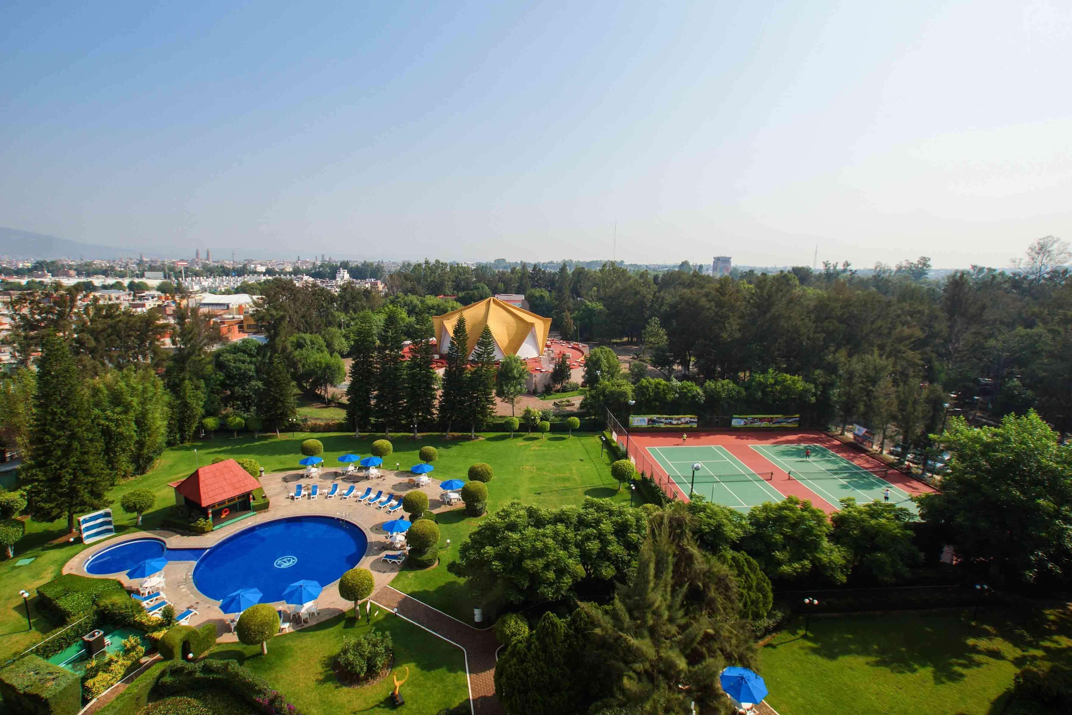 Grand Cantalagua Hotel Morelia, BW Signature Collection Ngoại thất bức ảnh Club de las Lomas