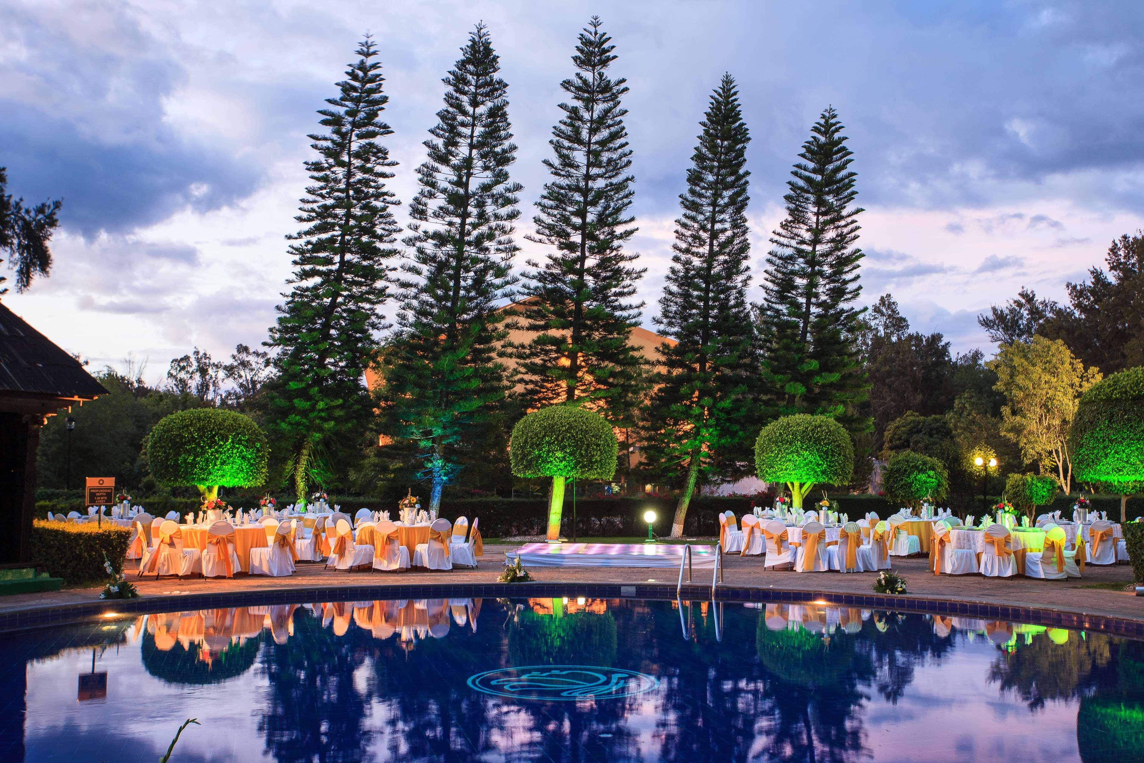 Grand Cantalagua Hotel Morelia, BW Signature Collection Ngoại thất bức ảnh The Royal Garden Grove